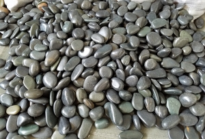 黑色抛光鹅卵石